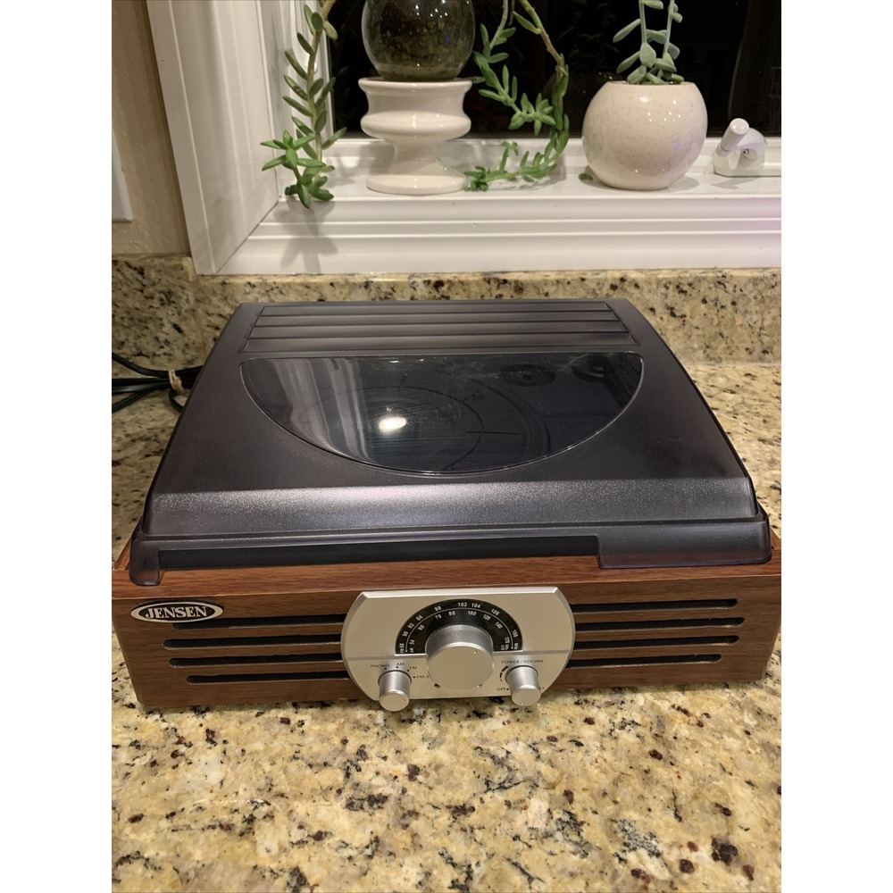 Jensen  JTA-222 3-Speed Stereo Turntable with External Speaker and‎ AM/FM Stereo